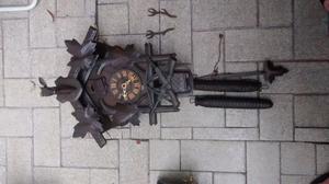 Reloj cucu antiguo aleman selva negra