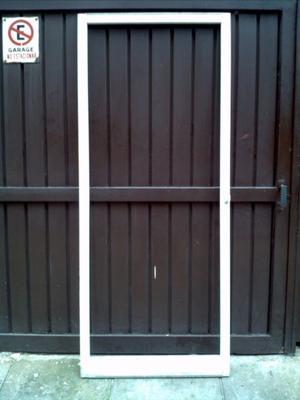 Puerta Ventana Aluminio Corrediza Sin Marco Ni Vidrio 84 Cm