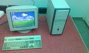 PC MONITOR Y TECLADO. Windows XP y Microsoft Oficce