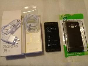 Samsung J5 (mod ) Nuevo en caja con accesorios