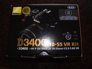 Cámara Nikon modelo D VR KIT