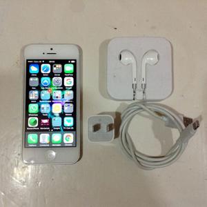 Iphone 5, 32 Gb, libre de fábrica e Icloud, excelente