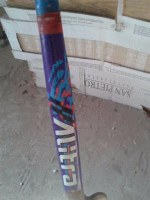 Vendo palo de Hockey usado Alitra