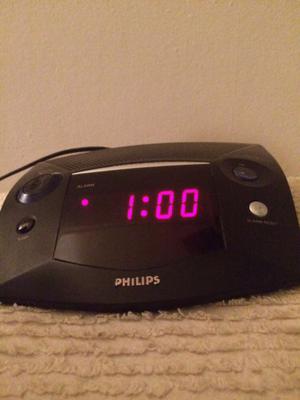 Radio reloj Philips