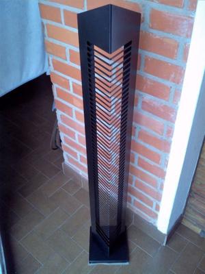 Torre Porta Cds Metal Capacidad 60 Cd's