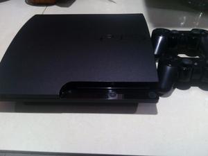 playstation 3 como nueva con 3 juegos