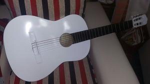 Guitarra Criolla Blanca