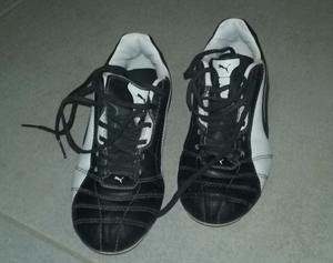 BOTINES PUMA CON TAPONES