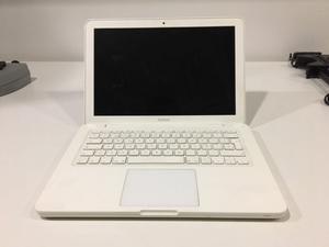 Apple MacBook White Unibody 4 GB Rosario