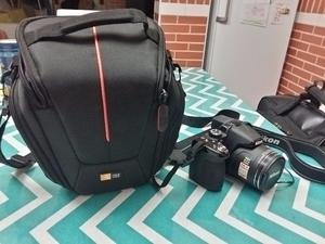 Cámara Semi-reflex Nikon Coolpix P-530 + Bolso Case Logic