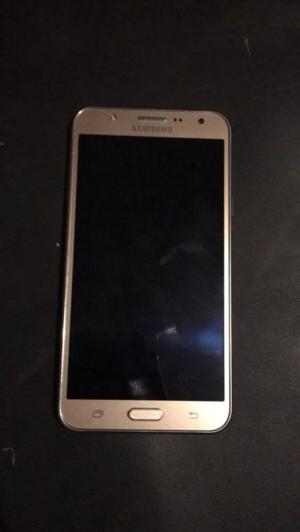 Samsung galaxy j sin ningún detalle
