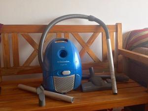 ASPIRADORA ELECTROLUX INGENIO w