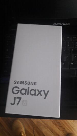Celular Samsung galaxy J7 Nuevo