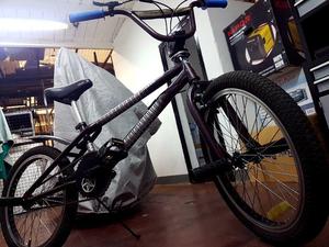 Bicicleta Joker Freestyle Tipo Bmx C/pedalines | Rodado 20