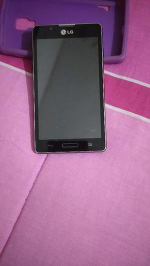 Celular LG E440