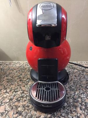 CAFETERA DOLCE GUSTO