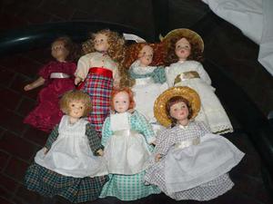 Muñecas Pequeñas De Porcelana