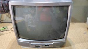 Televisor 21 pulgadas CCE TV color sin control