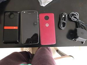 Vendo Motorola Z Play liberado con motomods (precio