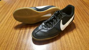 Vendo botines Nuevos Importados Nike Futsal T. 