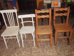 mesa y 4 sillas de madera