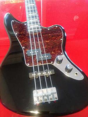 Bajo Fender Squier Jaguar Bass Usado Color Negro
