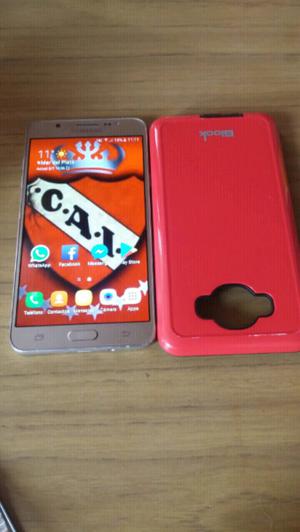 Celular Samsung j7 modelo 