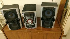 Vendo equipo de música Sony