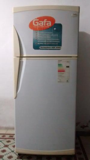 Heladera con freezer