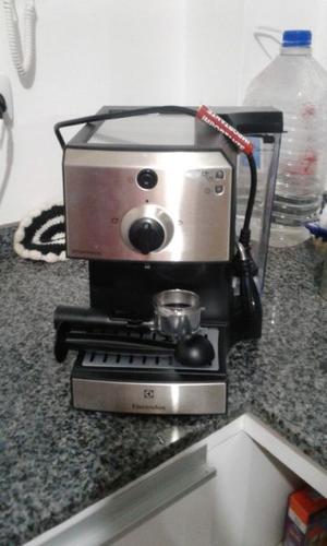cafetera expresso. Sin uso