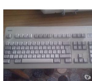 vendo teclado antiguo marca NCR