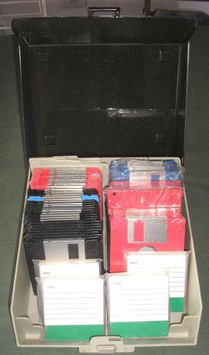 60 Diskettes 3 1/2 De Colores C/archivo &etique