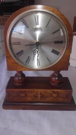 Reloj Antiguo de madera