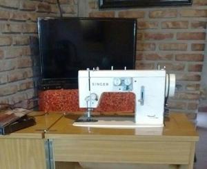 VENDO MAQUINA DE COSER SINGER