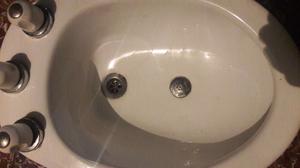 Vendo bidet semi nuevo