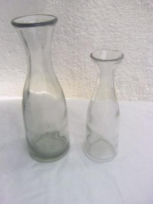 Antiguas botellas decantador de vino