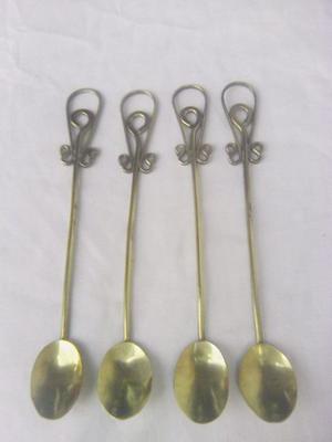 Cucharas en bronce cocteleria