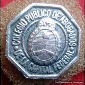 PIN SOLAPA DEL COLEGIO PUBLICO DE ABOGADOS DE LA CAPITAL