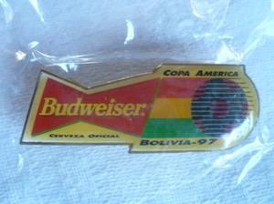 Pin Cerveza Budweiser Conmemorativo Copa América Bolivia