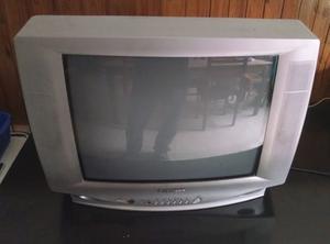 Televisor HITACHI 21 pulgadas con mesa de ruedas de regalo