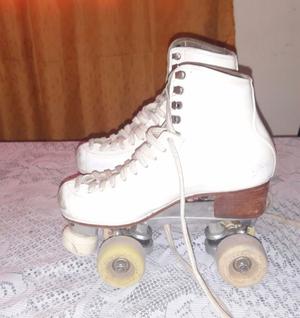 Vendo patines botas profesionales !!
