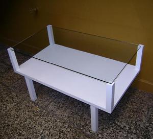 mesa ratona retro madera en color blanco con tapa de vidrio