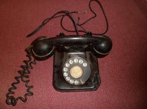 teléfono antiguo negro