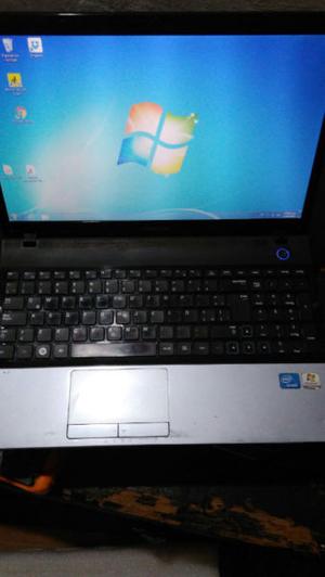 Notebook Samsung Np300e5a 4gb Ram 15.6 pulgadas