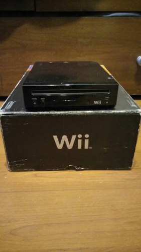 Wii Con Caja Original Y 4 Juegos (todo Incluido)