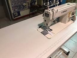 Máquina coser recta doble arrastre