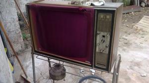 Vendo tv antiguo