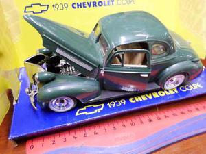 Motormax 1/24 Chevrolet Coupe  Impecable!