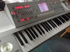 Sintetizador sampler korg m3 impecable