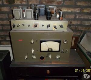 Antiguo equipo de radioaficionado de fabricación casera